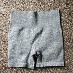 Gray Women's High-Waisted Bike Shorts Size Small